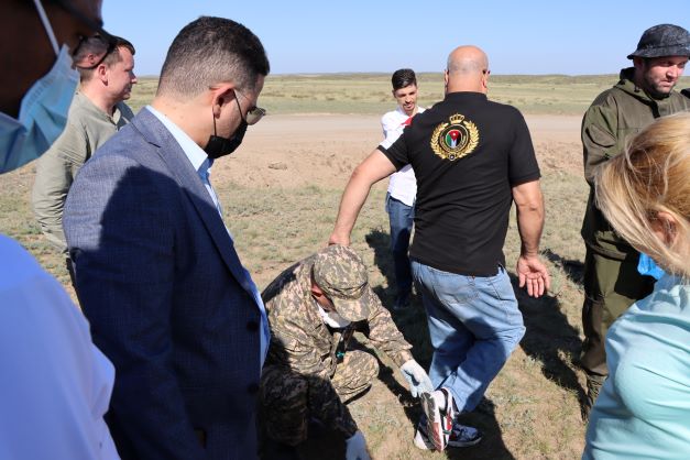 البحيرة الذرية (تشاجان) قرب مدينة سيمي في كازاخستان تتحدى التجارب النووية السوفييتية بـ (فراشة). والطفلة الكازخية (آيزيده) تطيح بعلماء وجنرالات التجارب النووية أرضاً / بقلم: المستشار محمد الملكاوي رئيس التحرير