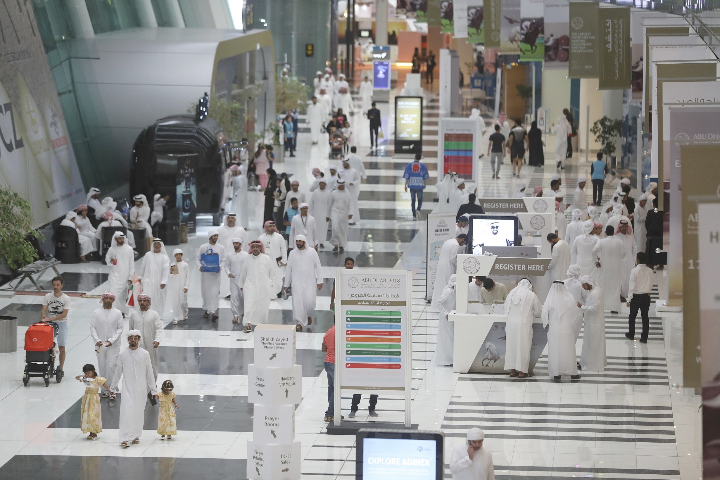 استعدادات مكثفة لانطلاق أكبر معرض للصيد والفروسية في الشرق الأوسط وأفريقيا