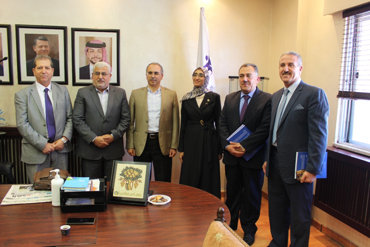 المركز الوطني لحقوق الإنسان يبحث مع جامعة عمان العربية آفاق التعاون 
