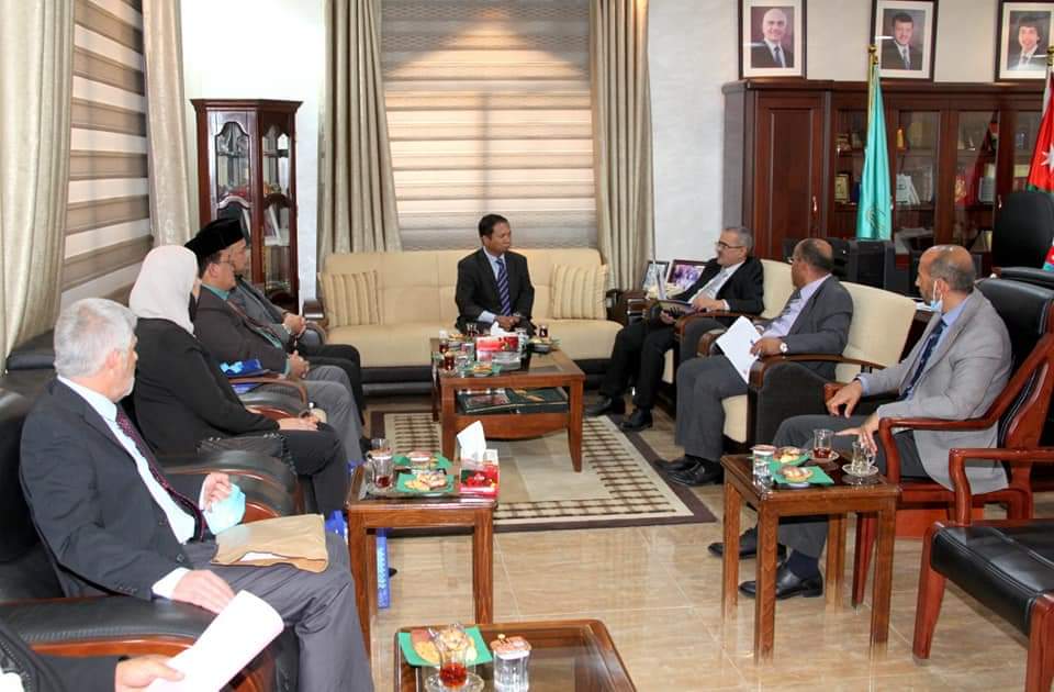 جامعة آل البيت تستعد لاستقبال طلبة ماليزيين جدد 