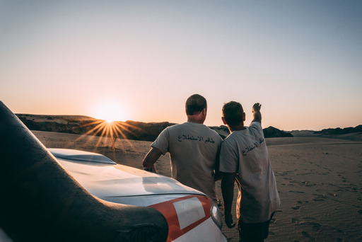 أشهُر من التخطيط والاستكشاف وتثبيت المسار لاستقبال من يجرؤ على تحدّي الصحراء في السعودية