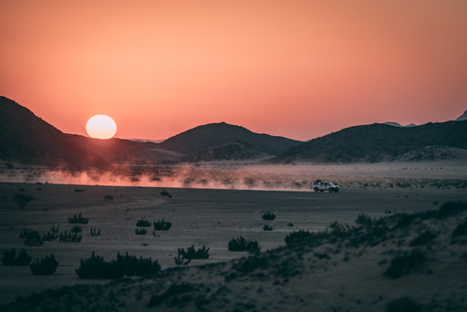 أشهُر من التخطيط والاستكشاف وتثبيت المسار لاستقبال من يجرؤ على تحدّي الصحراء في السعودية