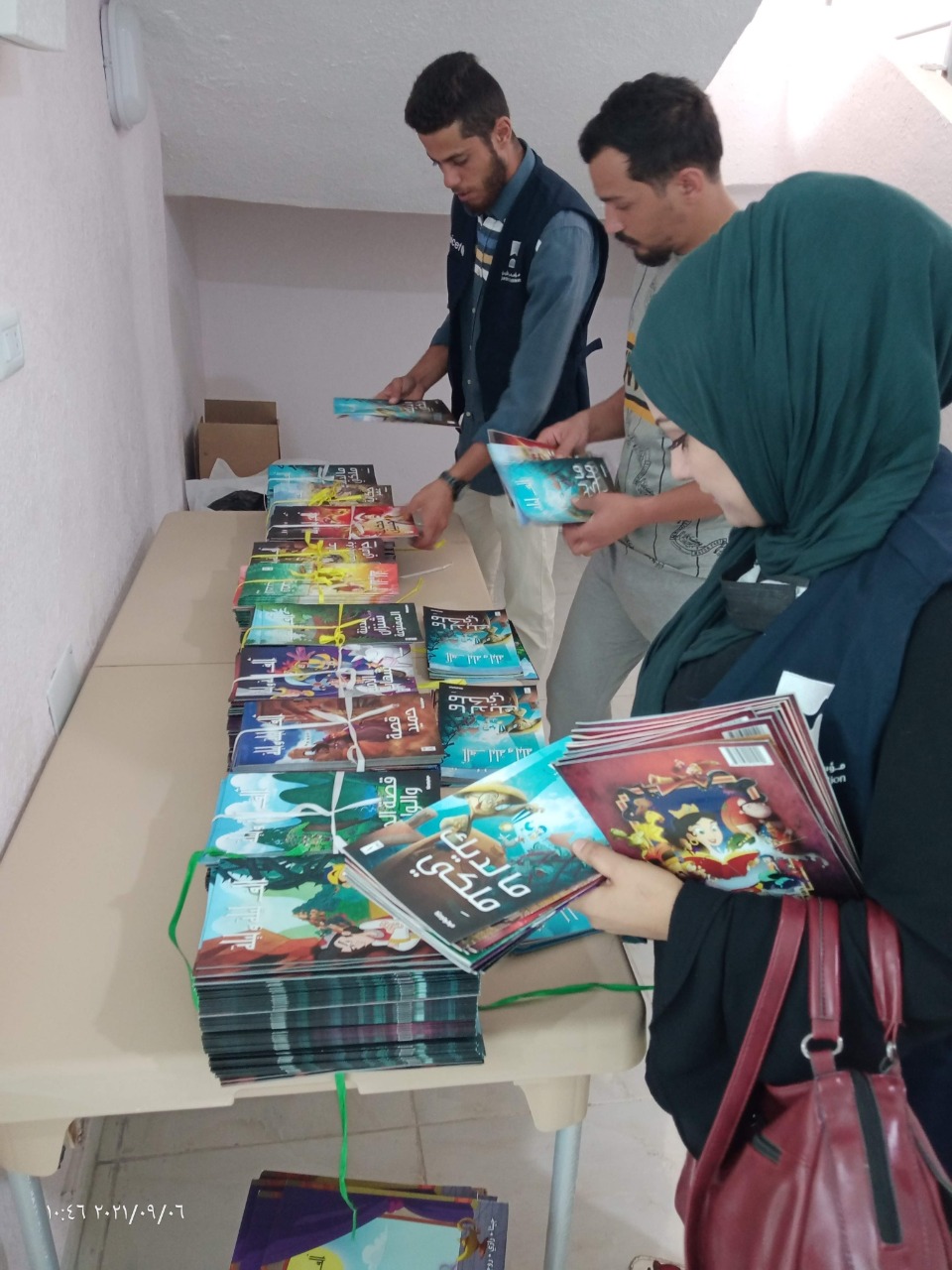 جمعية التكافل الخيرية تنفذ مبادرة بالعلم والإيمان نبني الأوطان 