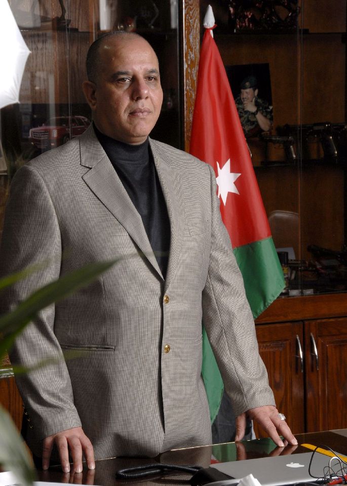 الدكتور أحمد الهباهبة يكتب : من هنا تبدأ قصة العاملات المنزلية مثل حكايات الف ليلة وليلة