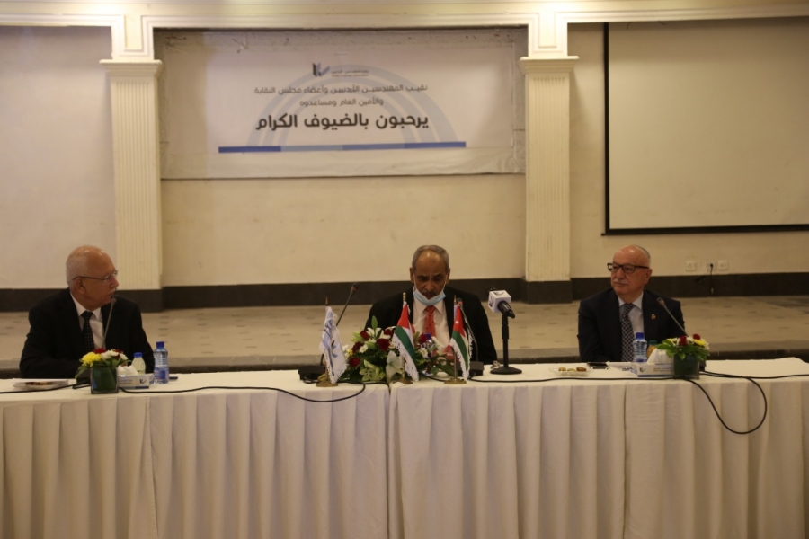 وزير الأشغال العامة والإسكان ونظيره الفلسطيني يعقدان عدة لقاءات