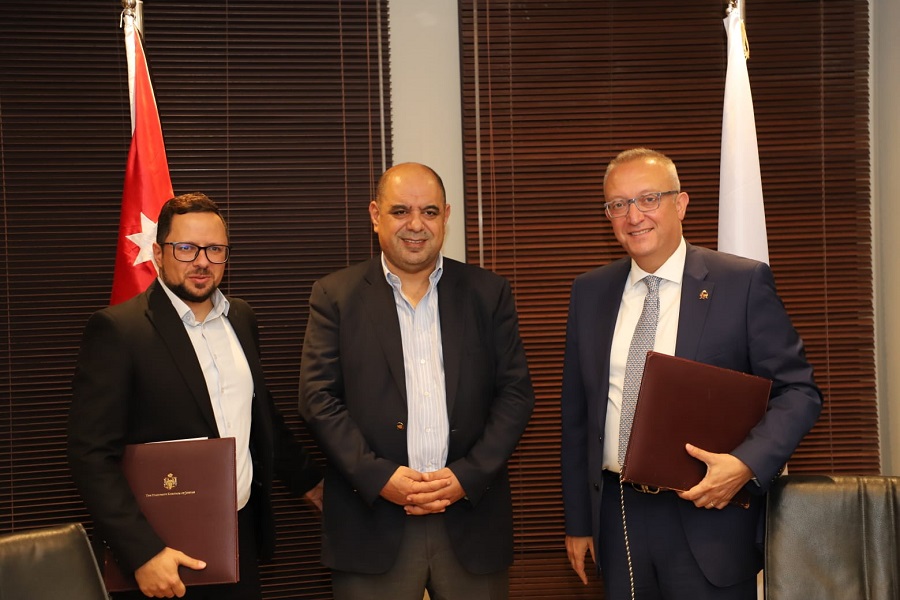 جامعة اليرموك توقع اتقافية للتدريب على تكنولوجيا أتمتة الإجراءات روبوتيا 