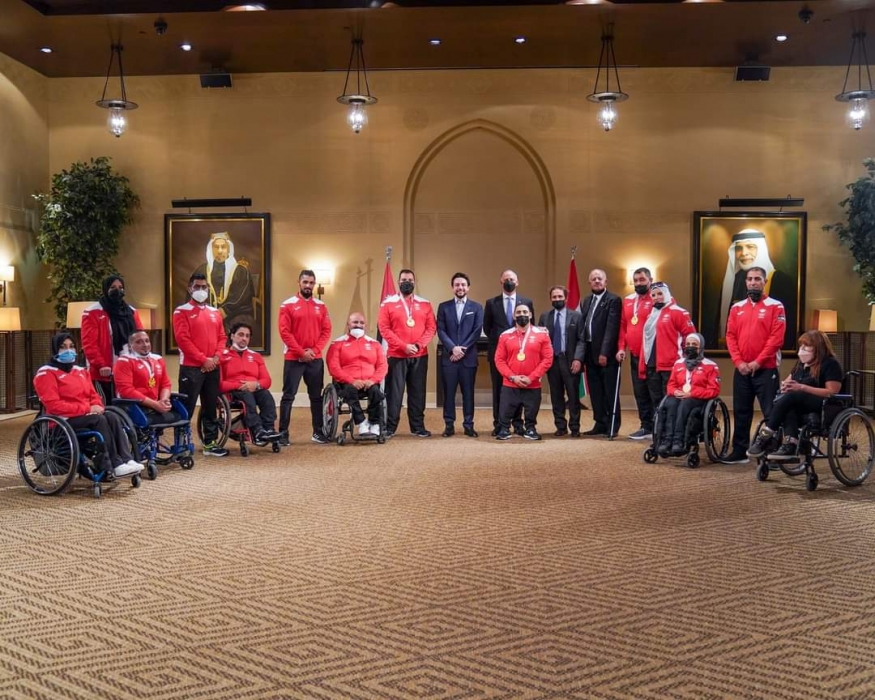 ولي العهد يبارك بإنجاز الأردن في الأولمبياد والبارالمبيك