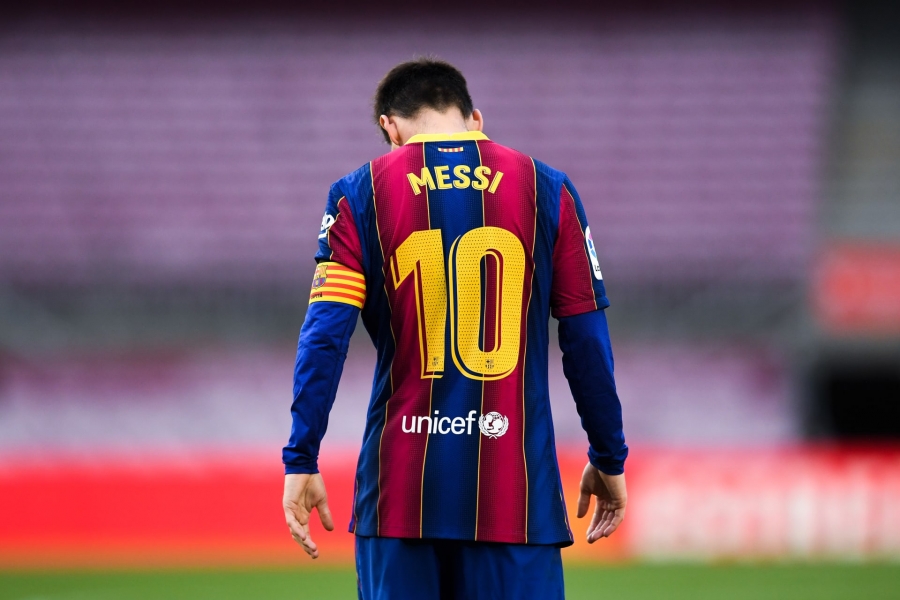 مفاجأة: ميسي لم يرحل عن برشلونة لأسباب مالية!