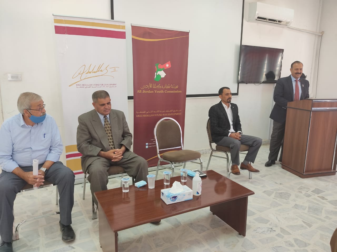 الماضي يرعى احتفال هيئة شباب كلنا الاردن بتكريم اوائل الثانوية العامة في مادبا