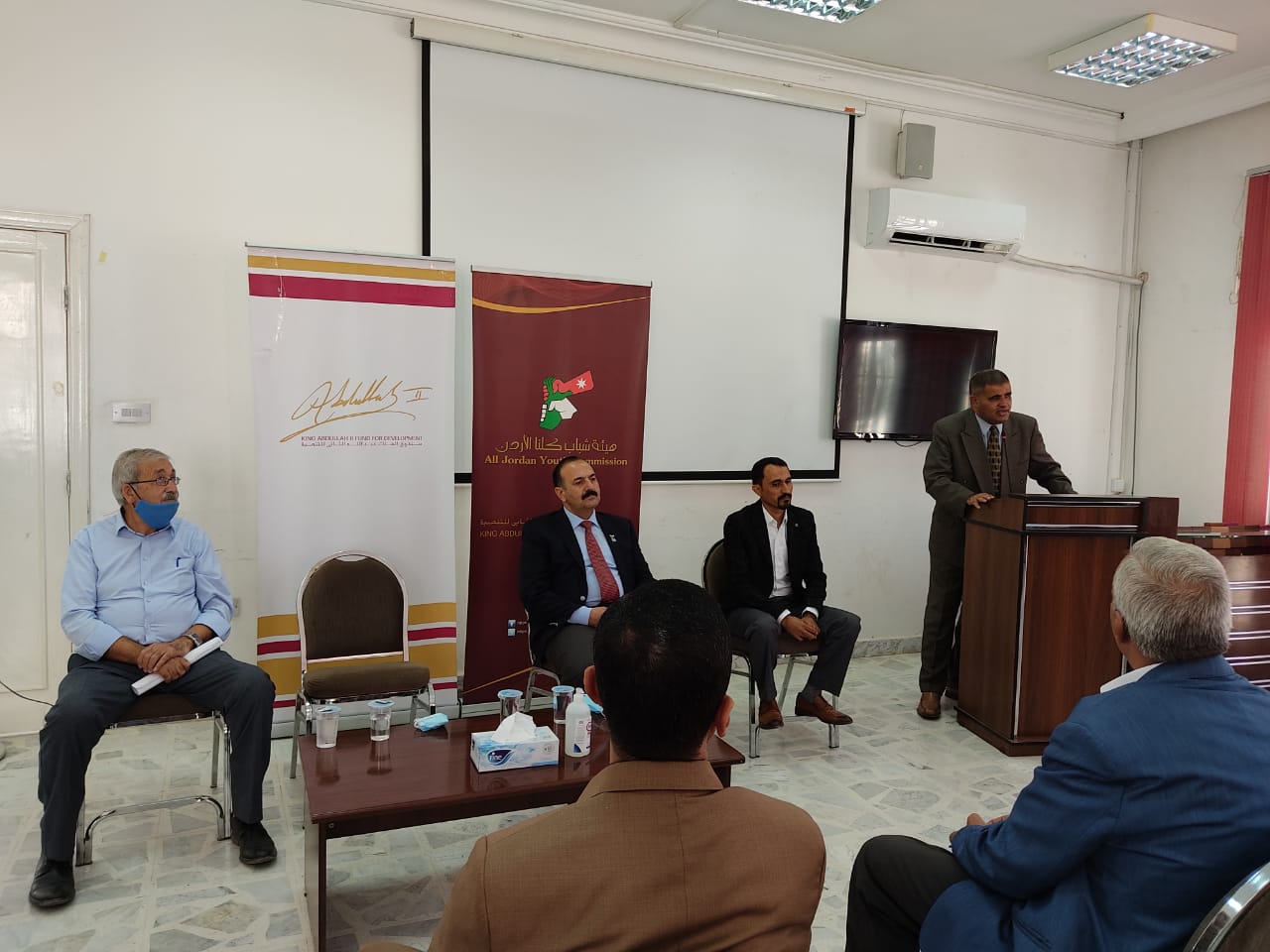 الماضي يرعى احتفال هيئة شباب كلنا الاردن بتكريم اوائل الثانوية العامة في مادبا