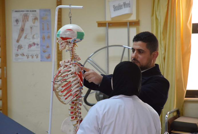 تخصصا العلاج الطبيعي والعلاج الوظيفي في الجامعة الهاشمية قبلة للطلبة العرب والأجانب