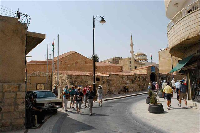 جعنيني: خطة سياحة لمأدبا من 10 محاور