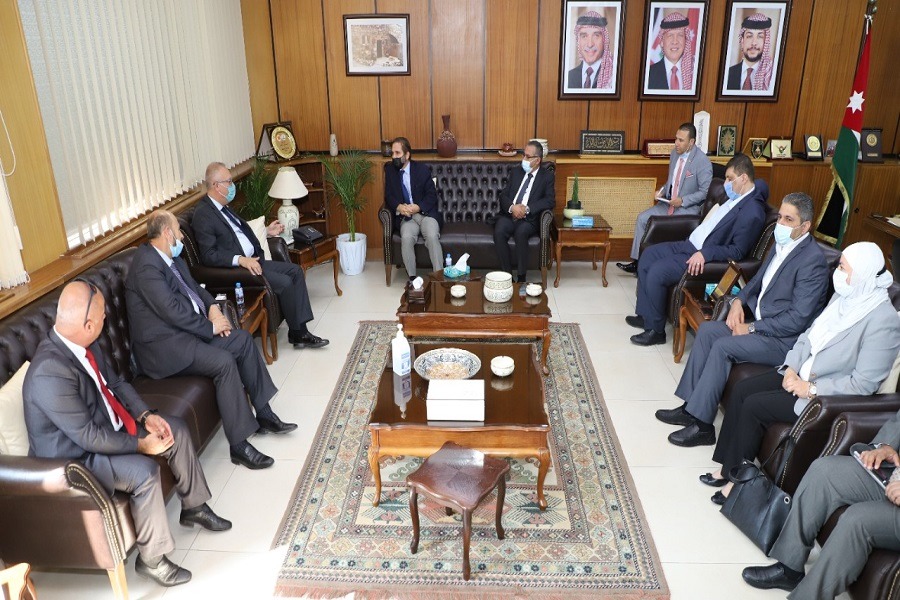 الأمير مرعد بن رعد يزور جامعة اليرموك ويؤكد أهمية دعم وتشجيع الطلبة ذوي الإعاقة 