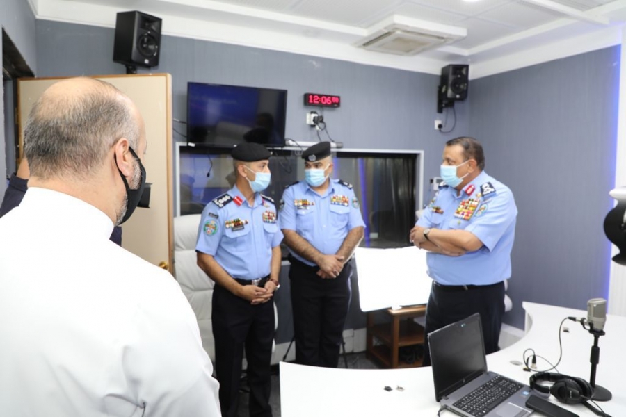 مدير الأمن العام يزور مديرية الإعلام والشرطة والمجتمعية