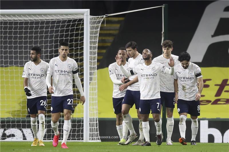برشلونة يطارد نجم مانشستر سيتي في الشتاء