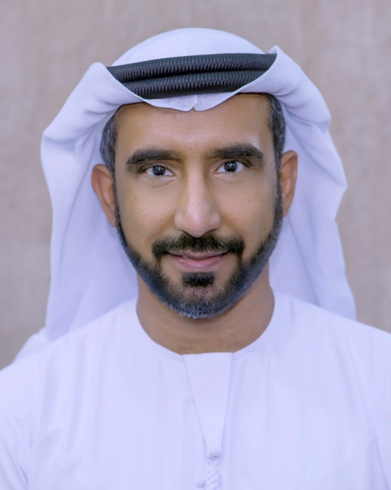 الدكتور المنصوري يعرض تجربة التعليم الصحفي الاماراتي بأرقى المؤتمرات الأمريكية