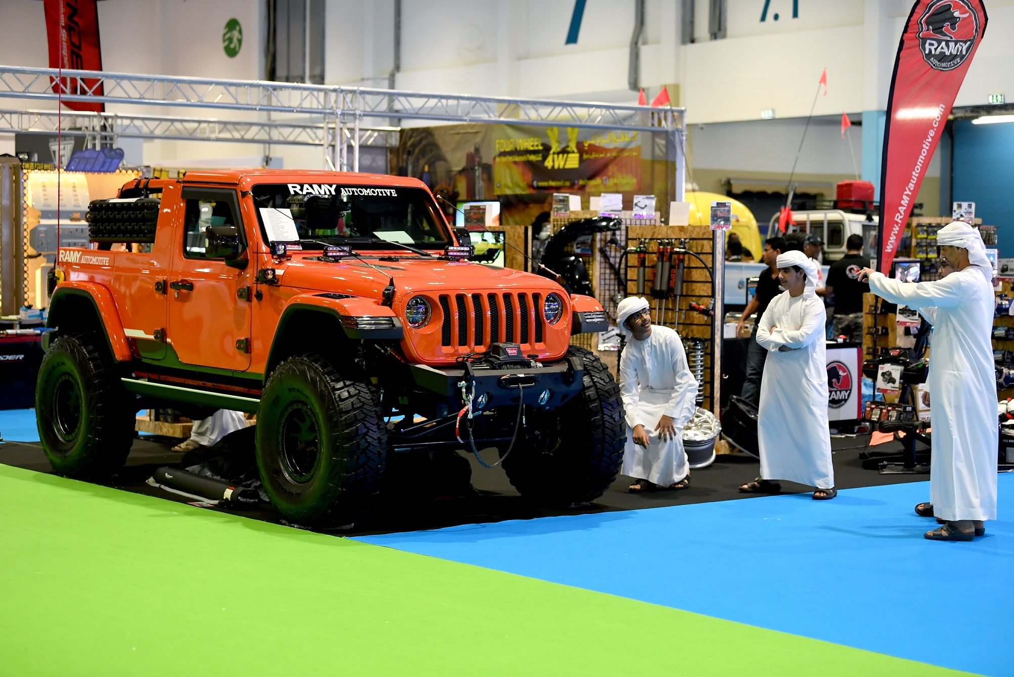 زيادة كبيرة في عدد الشركات الإماراتية بمعرض أبوظبي الدولي للصيد والفروسية