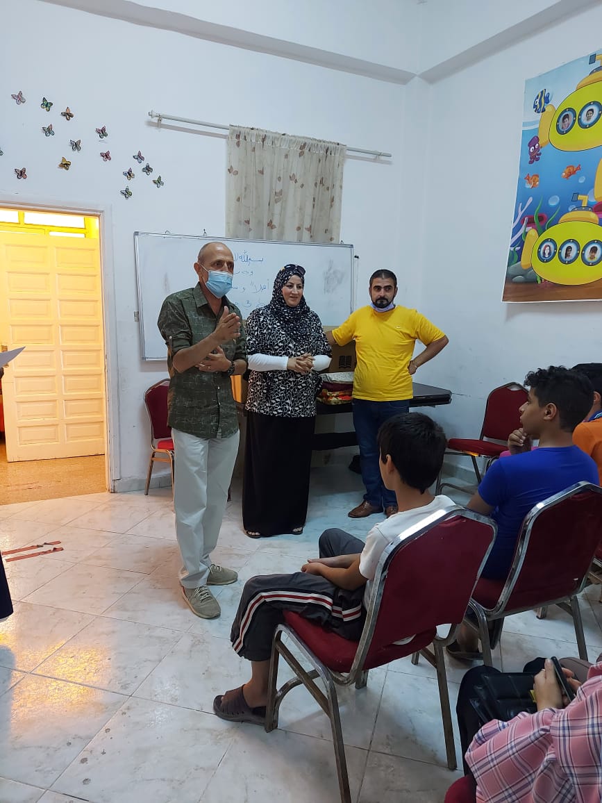 جمعية عبق النور للتنميه الاجتماعية توزع القرطاسية للطلاب والطالبات المسجلين على قوائم الجمعية 