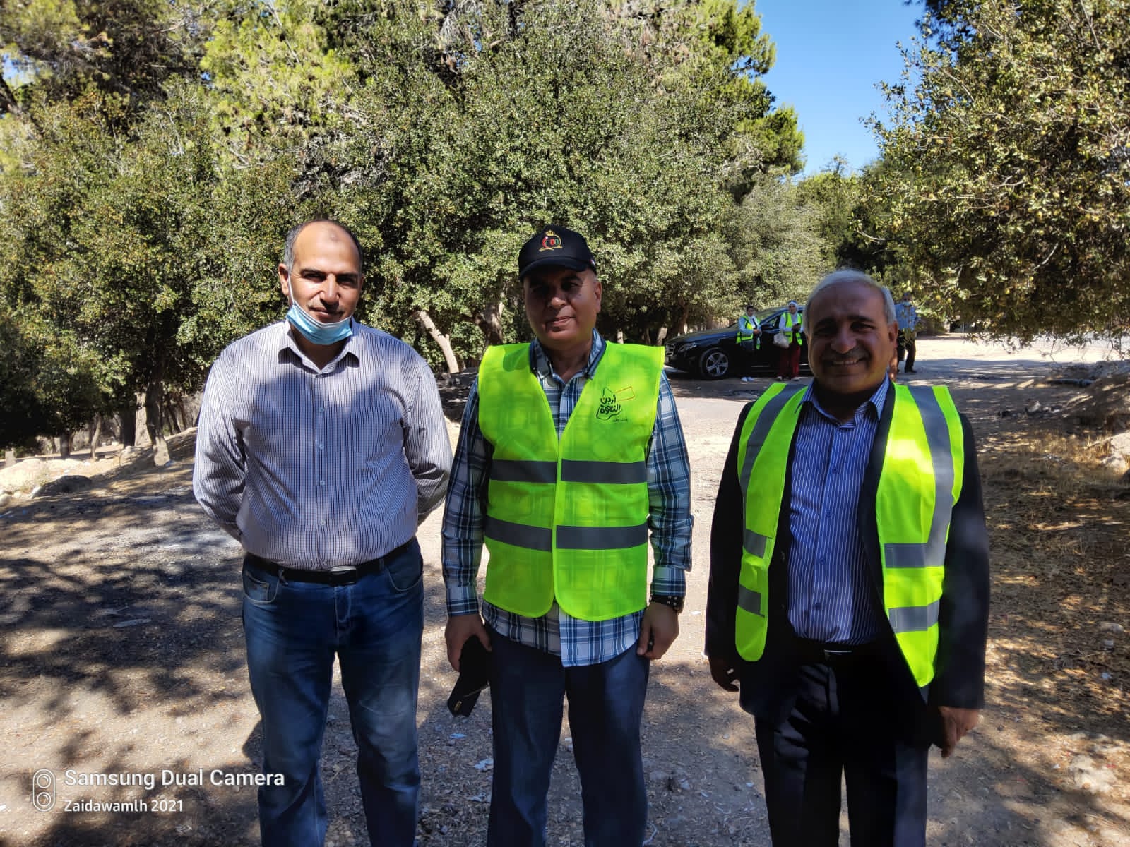 بلدية السلط تشارك بتنفيذ الحملة الوطنية بسواعدنا 