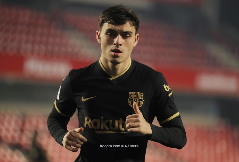 بيدري يحسم موقفه من التجديد لبرشلونة