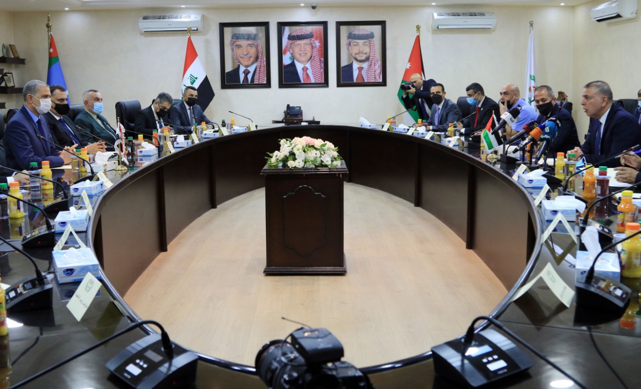  وزير الداخلية يلتقي نظيره العراقي