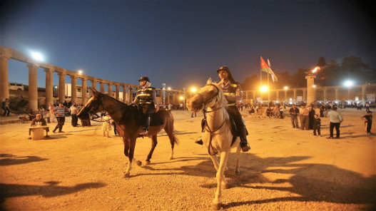 مدير مهرجان جرش: إقامة المهرجان قرار جريء جدا خلال كورون