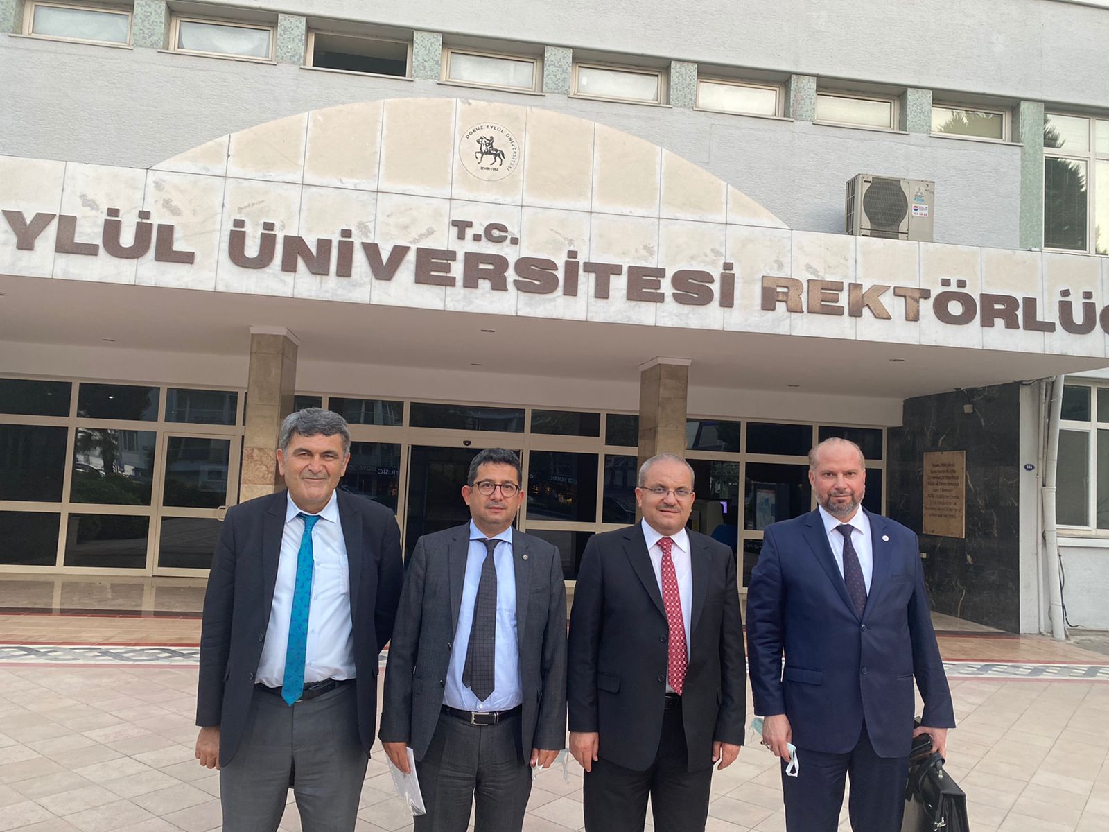 جامعة جدارا توقع مذكرة تفاهم مع جامعة دوكوز ايلول في إزمير التركية