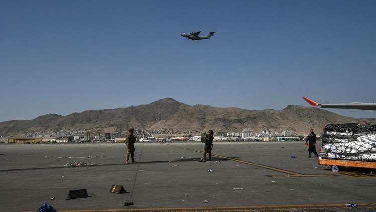 طالبان : مطار كابول جاهز لاستقبال الرحلات الدولية