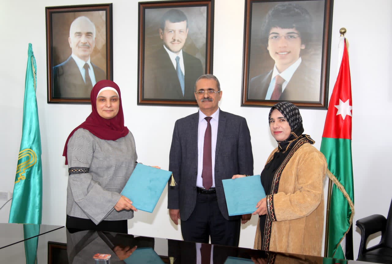 مركز دراسات المرأة في جامعة آل البيت يوقع اتفاقية مع مراكز الأميرة بسمة في الشمال
