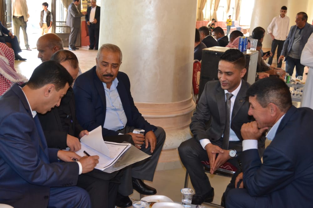 الحاج سلمان سمير البدر الخريشا يهنئ ابراهيم محيل عيطان السرحان بمناسبة عقد قران نجله باسل 