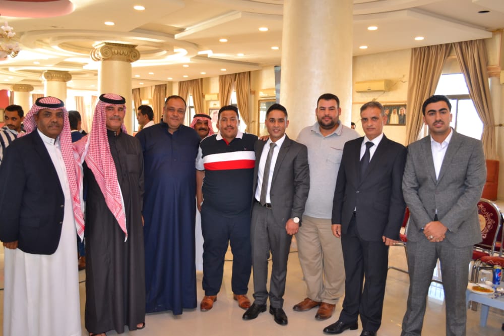 الحاج سلمان سمير البدر الخريشا يهنئ ابراهيم محيل عيطان السرحان بمناسبة عقد قران نجله باسل 