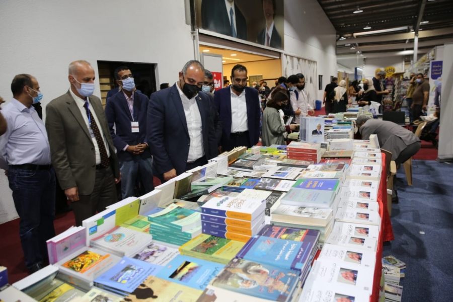 الشواربة يشيد بالإجراءات التنظيمية لمعرض عمان الدولي للكتاب