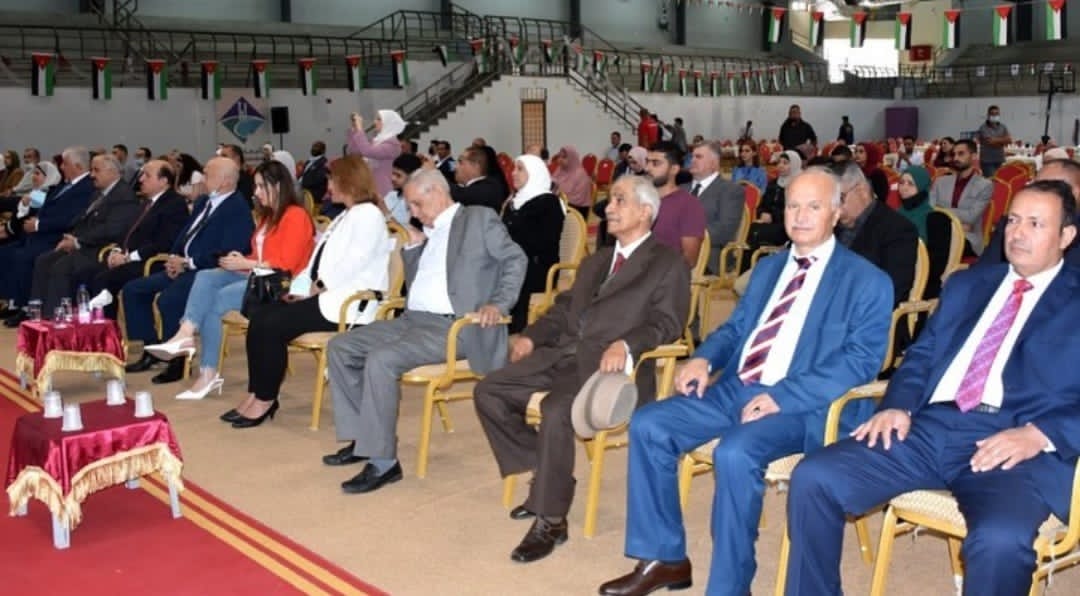 الخصاونة يرعى حفل تكريم أوائل الثانوية العامة في رحاب جامعة جدارا 