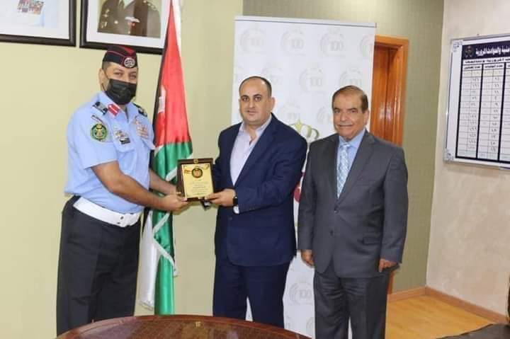 جمعية صقور الأردن تكرم إدارة الدوريات الخارجية 