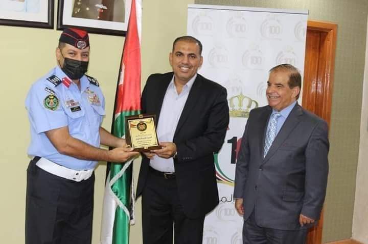 جمعية صقور الأردن تكرم إدارة الدوريات الخارجية 