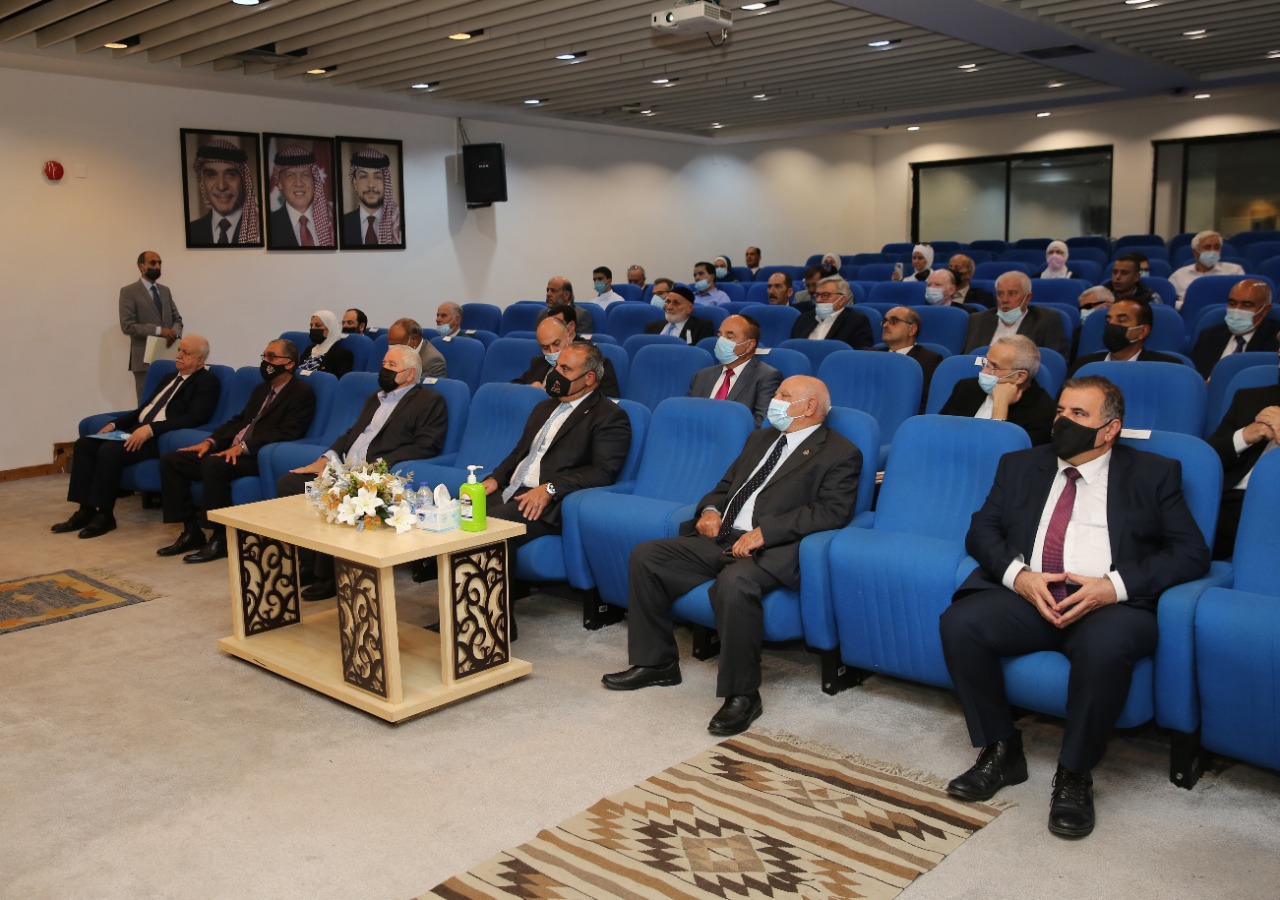 الشواربة يرعى حفل تابين أمين عمان الاسبق  المرحوم محمد بشير الشيشاني 