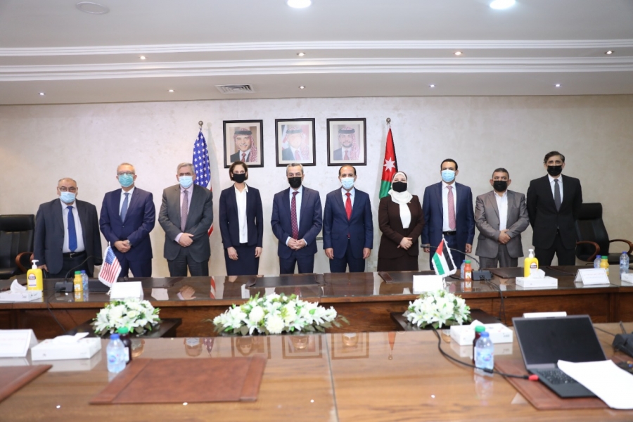 شراكة بين الوكالة الأمريكية للتنمية الدولية ووزارتي التربية والتعليم والتعليم العالي والجامعات الرسمية