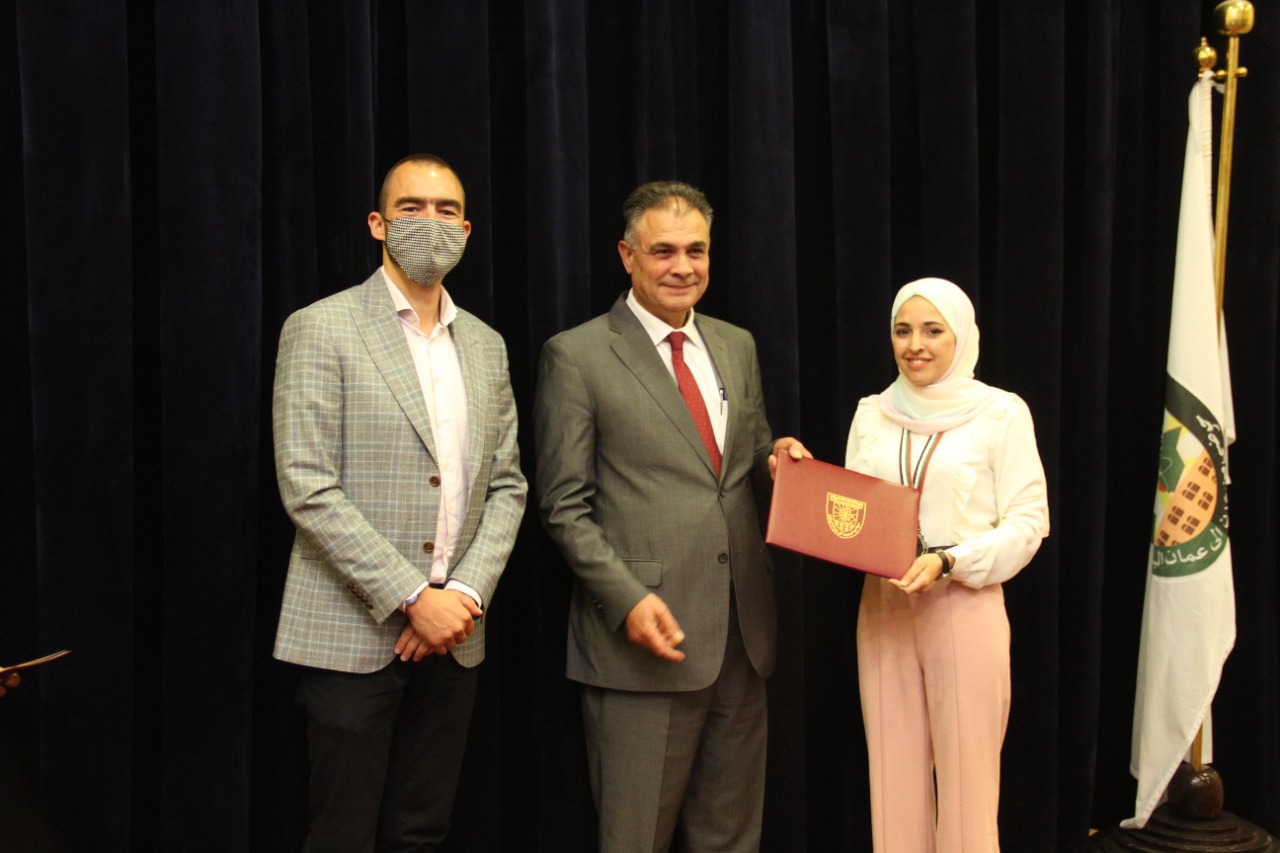 الزعبي : تقديم الافضل على مستوى البنية التحتية ونقل التكنولوجيا وتسخير كافة الامكانيات لأبنائنا الطلبة