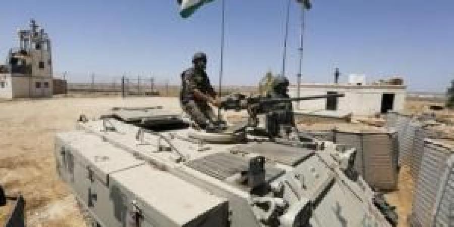 الجيش يلقي القبض على متسلل من سوريا .. وتحويله إلى الجهات المختصة