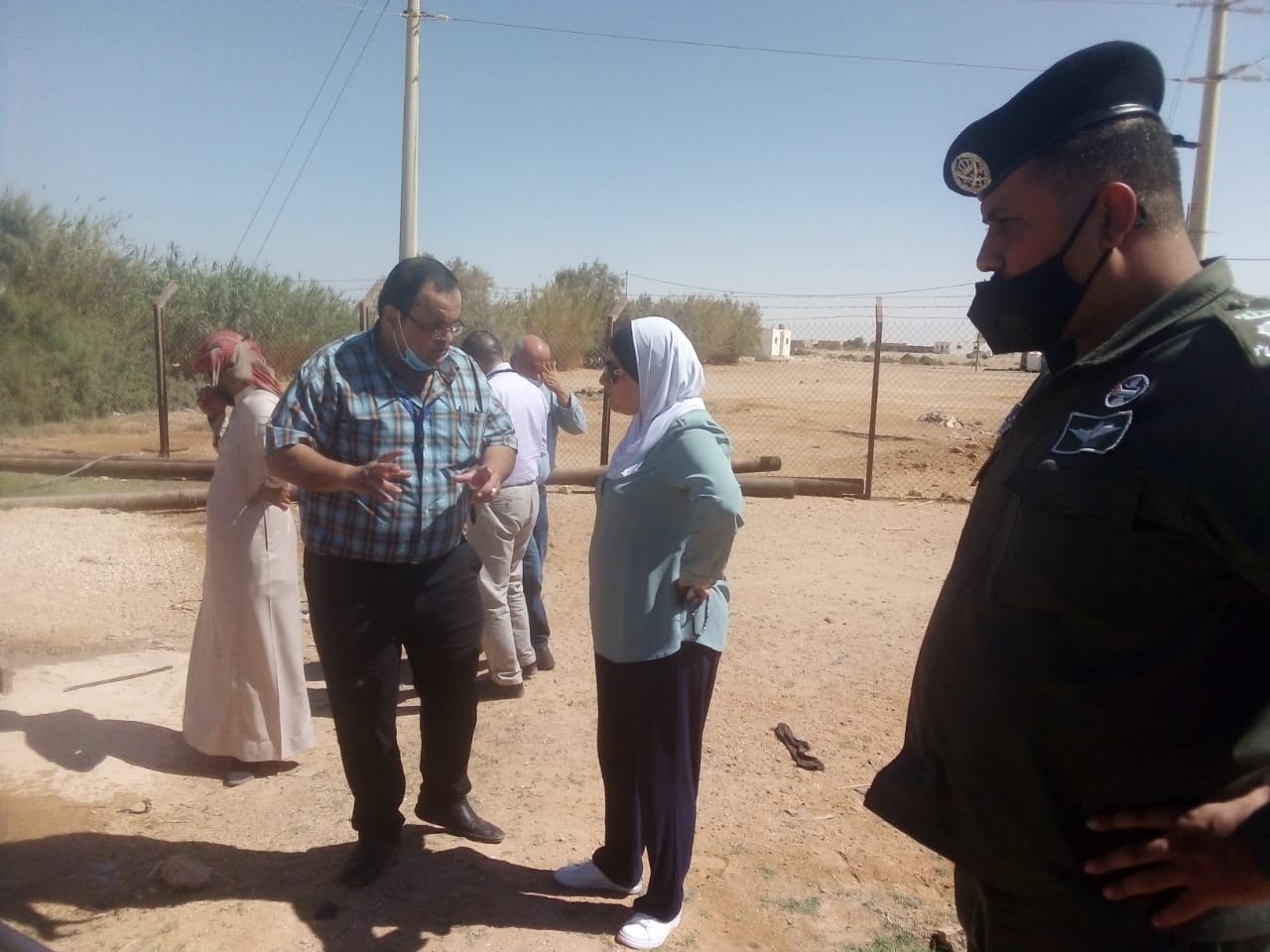  كريشان يتابع هاتفياً شكوى مواطني الجفرحول رائحة الكبريت المنبعثة من أحد آبار المياه غير العاملة