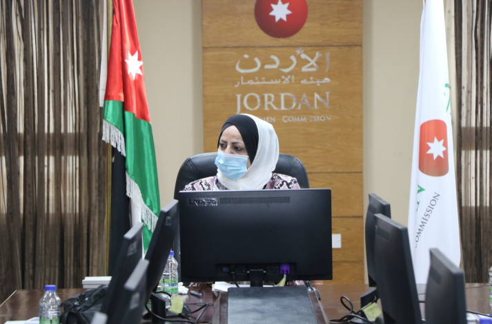 الحمود تلتقي وفداً من رجال الأعمال الروس في هيئة الإستثمار