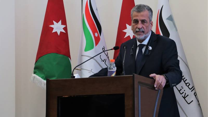 الكلالدة يلتقي الطلبة المقبولين في المعهد الانتخابي