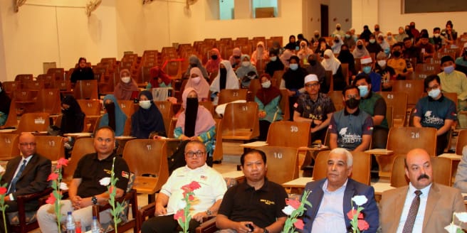 الطلبة الماليزيين في جامعة آل البيت يحتفلون بعيد استقلال مملكتهم وباستقبال الطلبة الجدد 