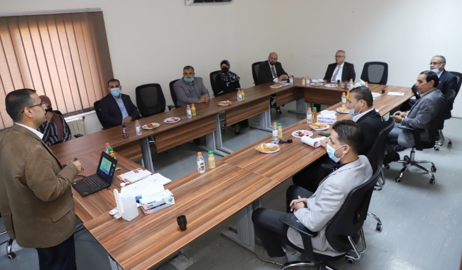 رئيس جامعة اليرموك يؤكد ضرورة دعم جهود الدولة الأردنية فيما يخص قضايا اللجوء من خلال مركز اللاجئين