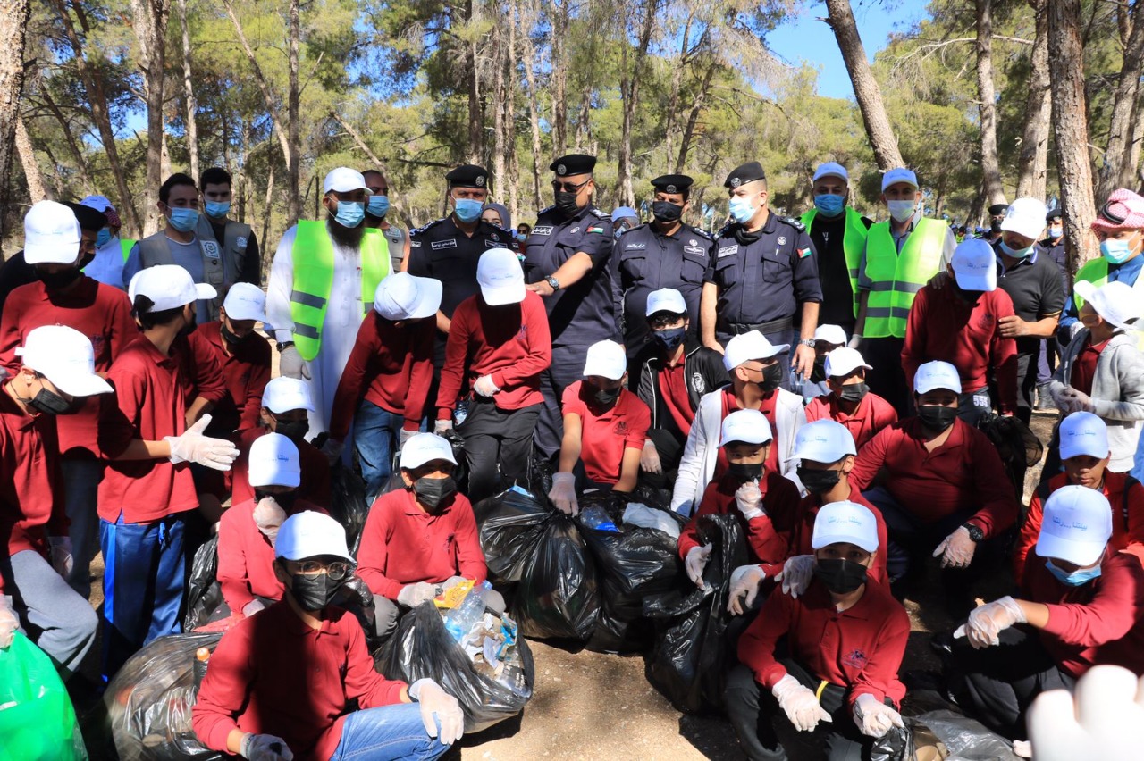مديرية الأمن العام تطلق الحملة الوطنية لحماية البيئة بيئتنا ... رئتنا .. صور 