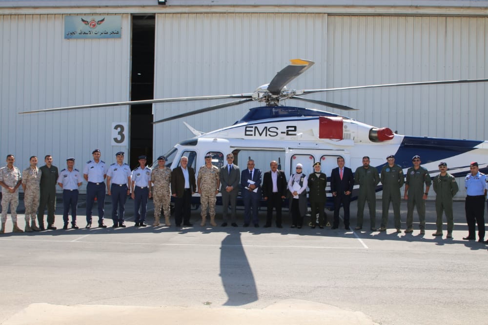 مدير عام الضمان الاجتماعي يزور مركز الإسعاف الجوي الأردني 
