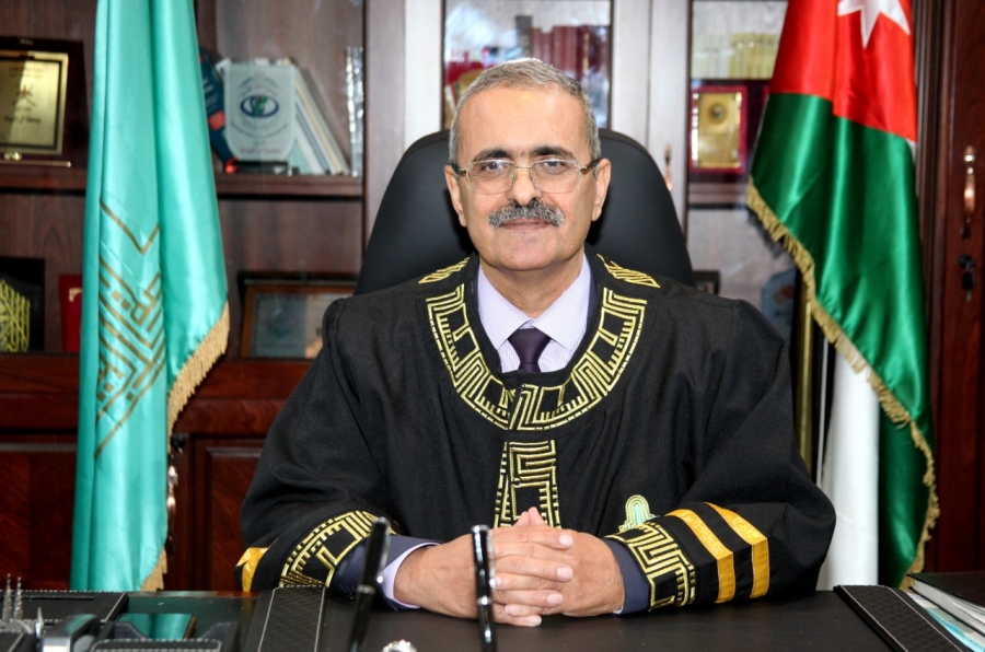 رئيس جامعة آل البيت يوجه رسالة لطلبة الجامعة بمناسبة قرب بدء العام الدراسي الجديد وجاهياً