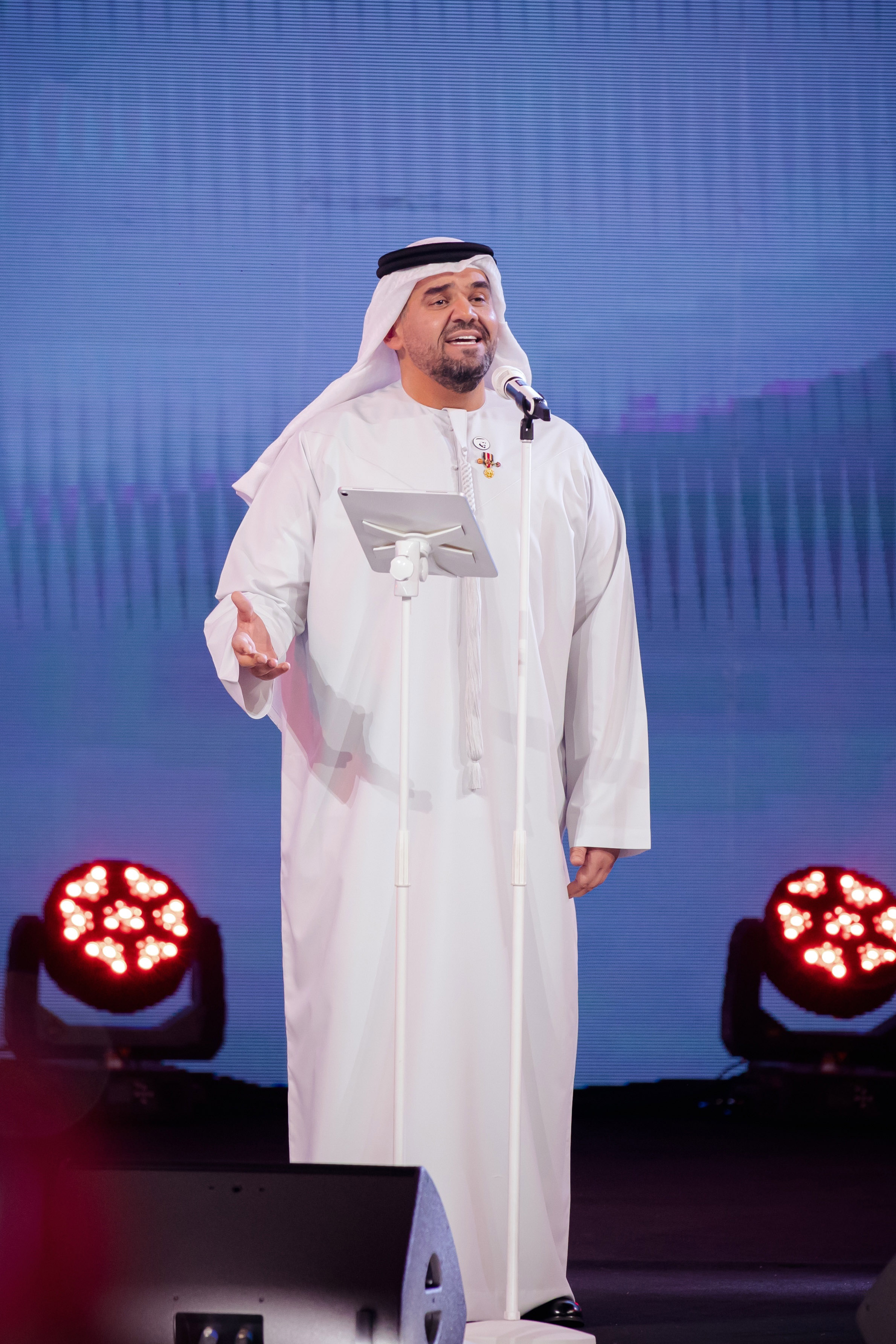 أ.د محمد طالب عبيدات يكتب :  التلوّن ما بين المنصب وخارجه