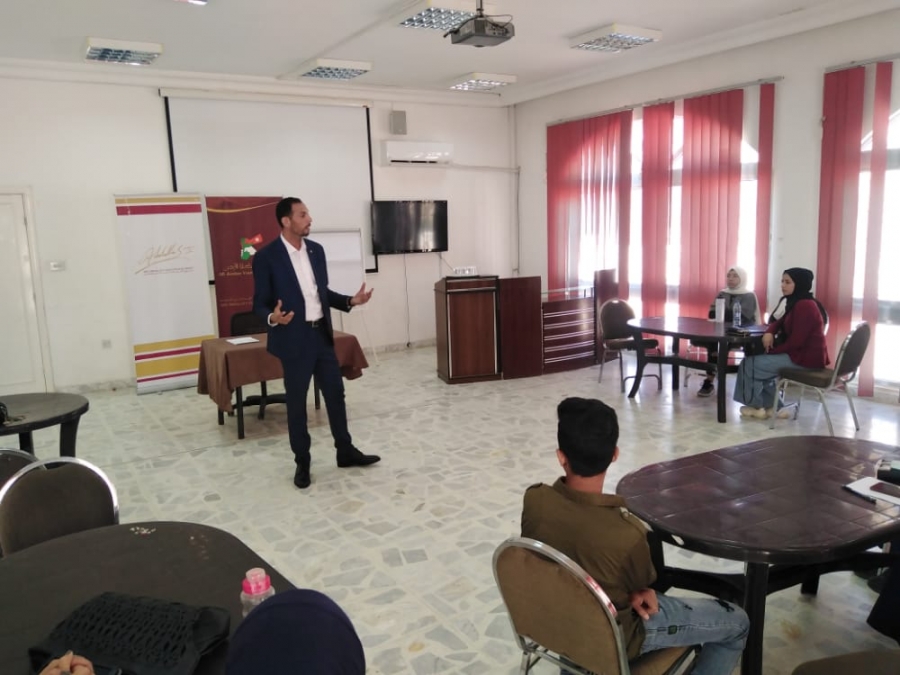 هيئة شباب كلنا الاردن تنظم دورة ” ريادة الأعمال ”،