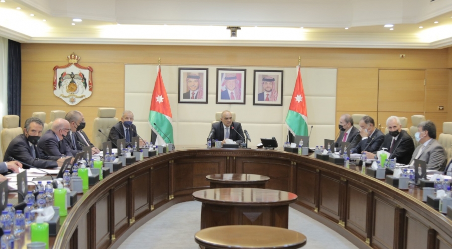 مجلس الوزراء يعقد جلسة عقب أداء الوزراء الجدد اليمين الدستورية